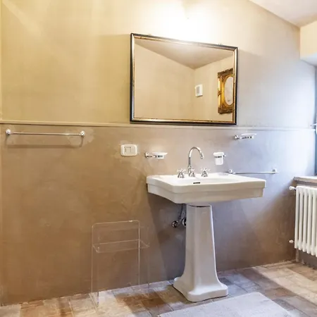 Poggio Bernone - *