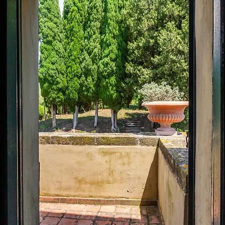 Poggio Bernone - *